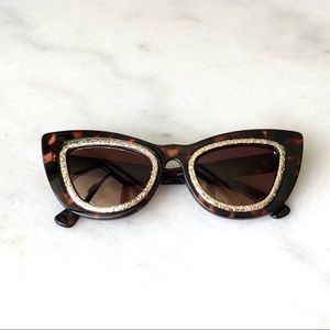 Designer fashion womens brown cat eye sunglasses